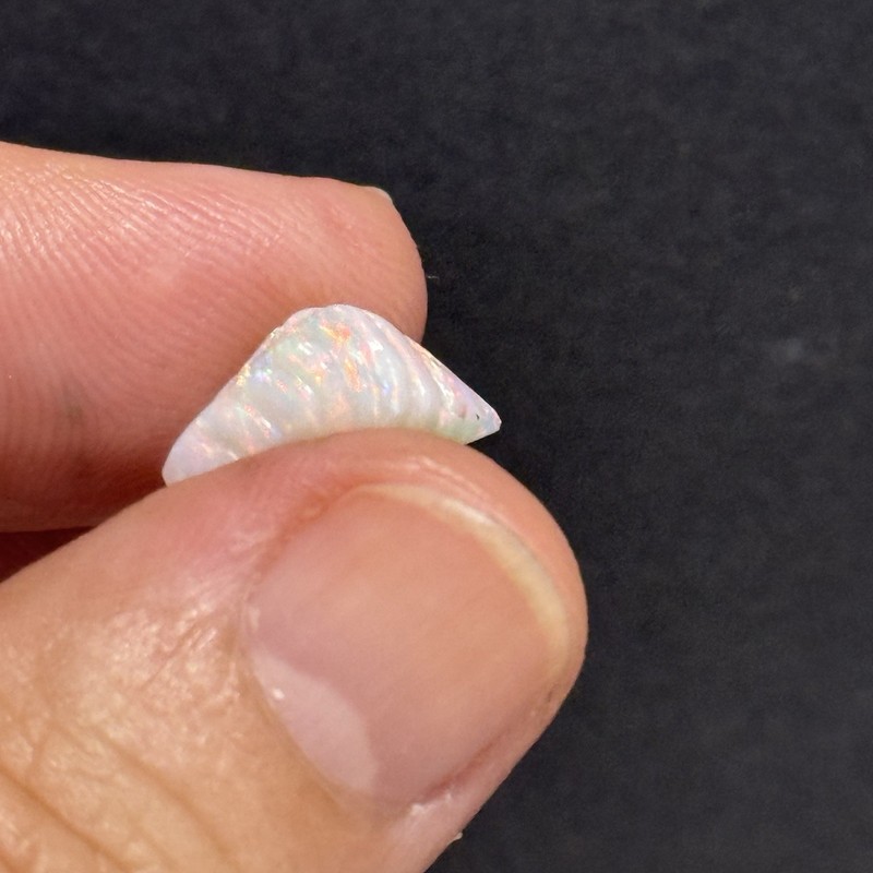 3.5ct 13x8x7mm Carved Leaf Colorful Coober Pedy Australian Opal Gemstone gallery