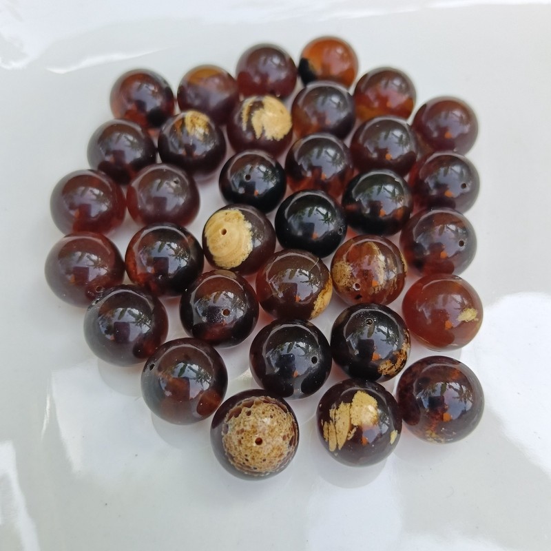 33 pcs 11 mm Indonesia Sumatra Amber Beads Polished Rough Stone Gemstone 21