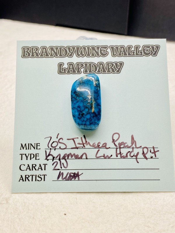 Kingman turquoise cabochon, Ithaca Peak, 21ct AAA grade