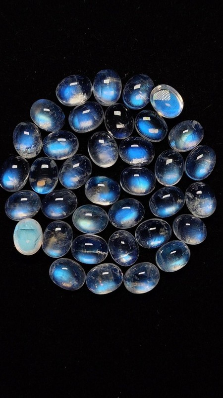 8A Quality Rainbow Moonstone Amazing Blue Falshy Fire Oval 8x10MM gallery