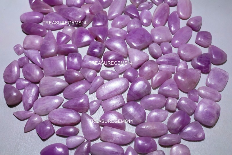 250 Crt WHOLESALE LOT TOP QUALITY NATURAL PINK KUNZITE CABOCHON GEMSTONE AAAA