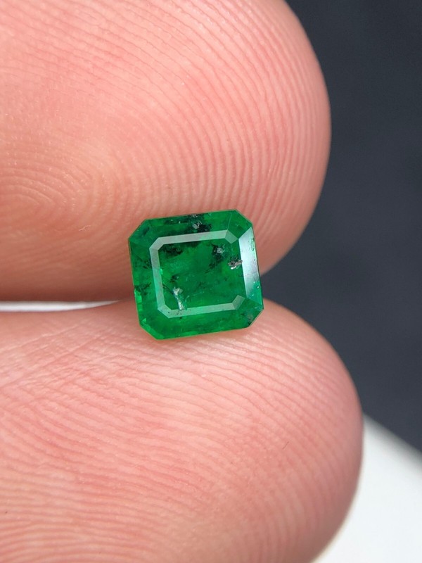 0.95 Ct Natural Emerald Green Color Asscher Cut loose gemstone From Pakistan gallery