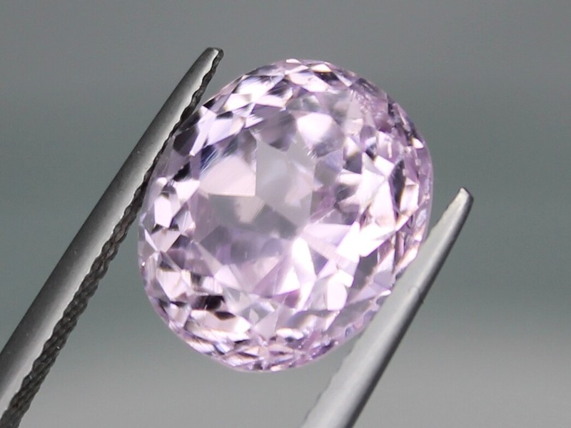 10.36ct Natural Pink Kunzite 13×11.5mm Loose VS Gemstone Oval Afghanistan