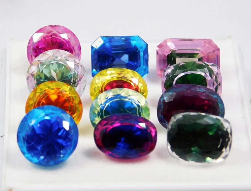 120 Ct Natural Pitambari Sapphire Lot Bi-Color Mix Shape Gemstone GIE Certified gallery