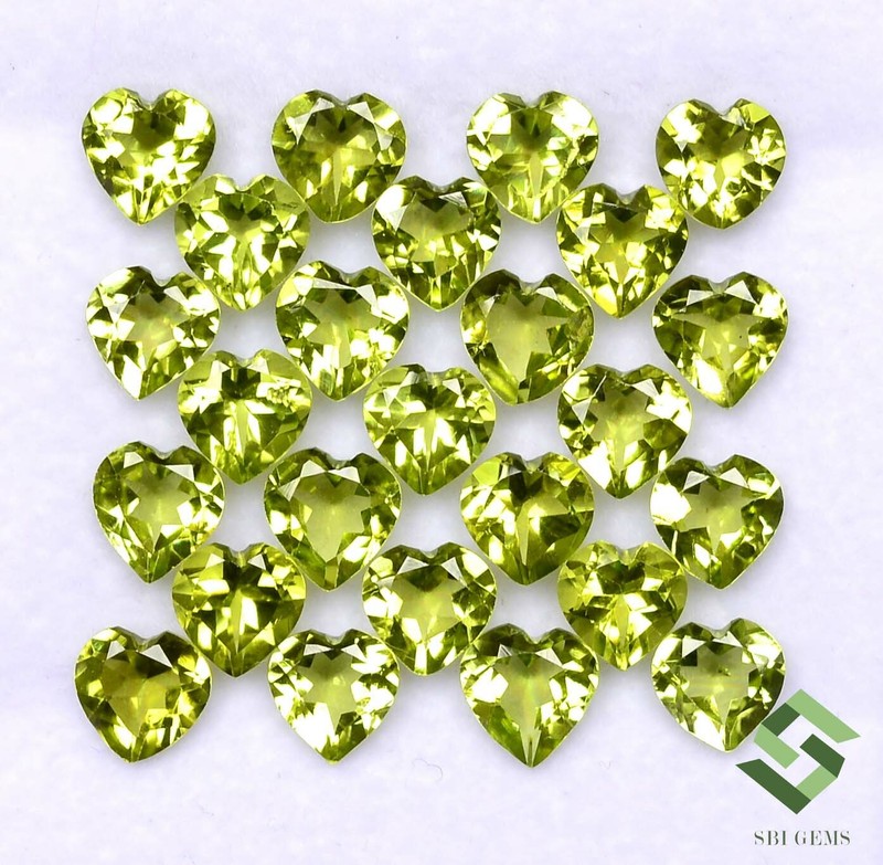 4 mm To 6 mm Natural Peridot Heart Shape Cut Lot 10 Pcs Calibrated Gemstones
