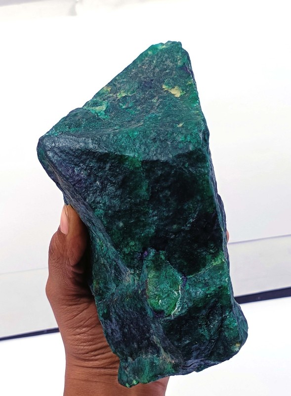 8092.0 Ct Natural Green Emerald Dyed Rough EGL Certified Loose Gemstone 6AGZ gallery