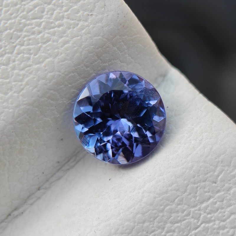 Natural blue tanzanite gemstone 5mm round shaped loose gemstone for jewelry gallery
