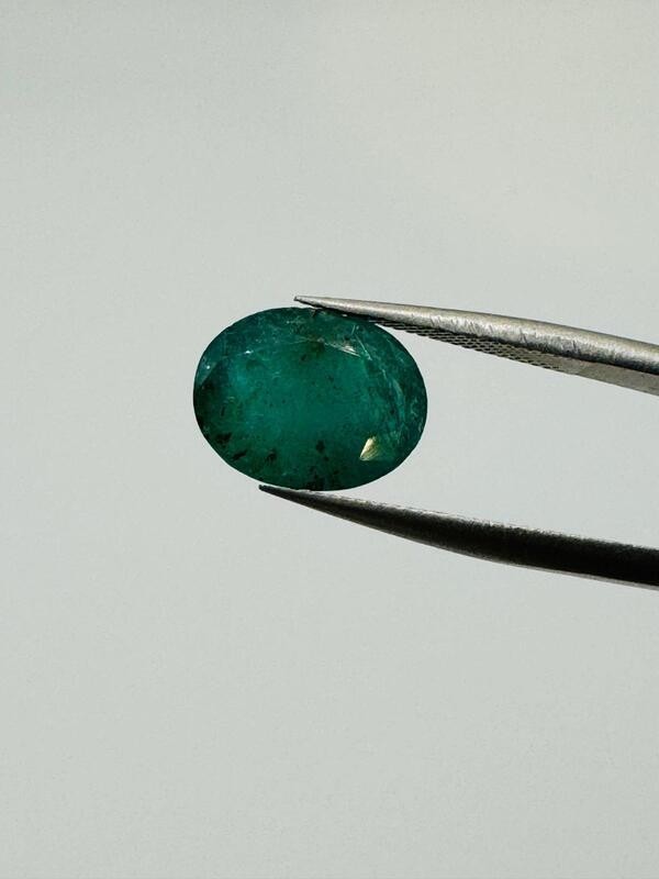 Beautiful Natural Green Emerald 4.185 ct mixed cut grade 11.70x9.19x6.22 mm gallery