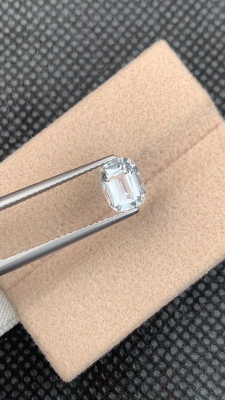 1.34Cts Natural Aquamarine Cushion cut Gemstone, Light Blue March Birthstone