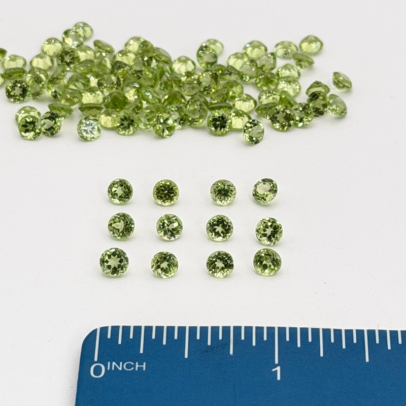 Natural Peridot 4mm Round Faceted 2, 5, 10 or 15 pcs Loose Gemstones USA Seller gallery