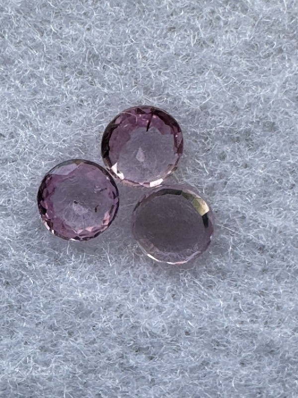 3 Medium Pink SAPPHIRES 4mm Round, VSI. 0.767 TCW. Price is for all 3.