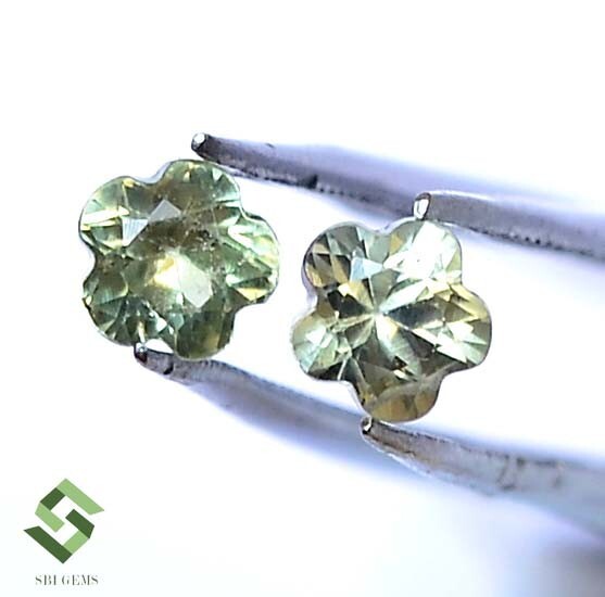 Natural Green Sapphire Flower Shape Pair 4x4 mm 0.76 CTS Loose Gemstone gallery