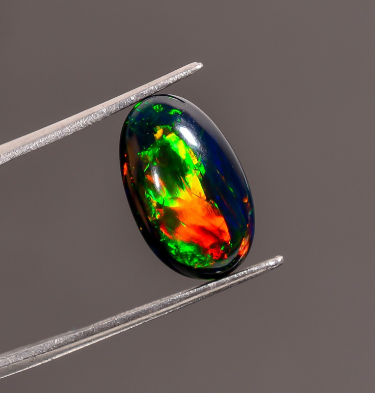4.5 cts Natural Welo Fire Black Ethiopian Opal Oval Cabochon 16X9X5 mm
