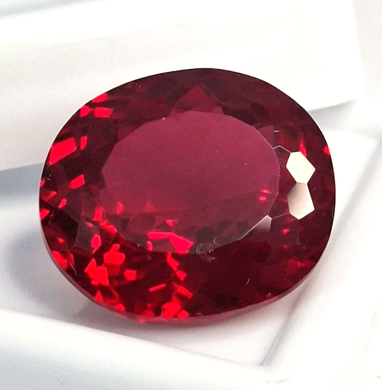 Mozambique Natural Red Ruby 17-19 Carat Oval Cut Certified Loose Gemstone TQ1206