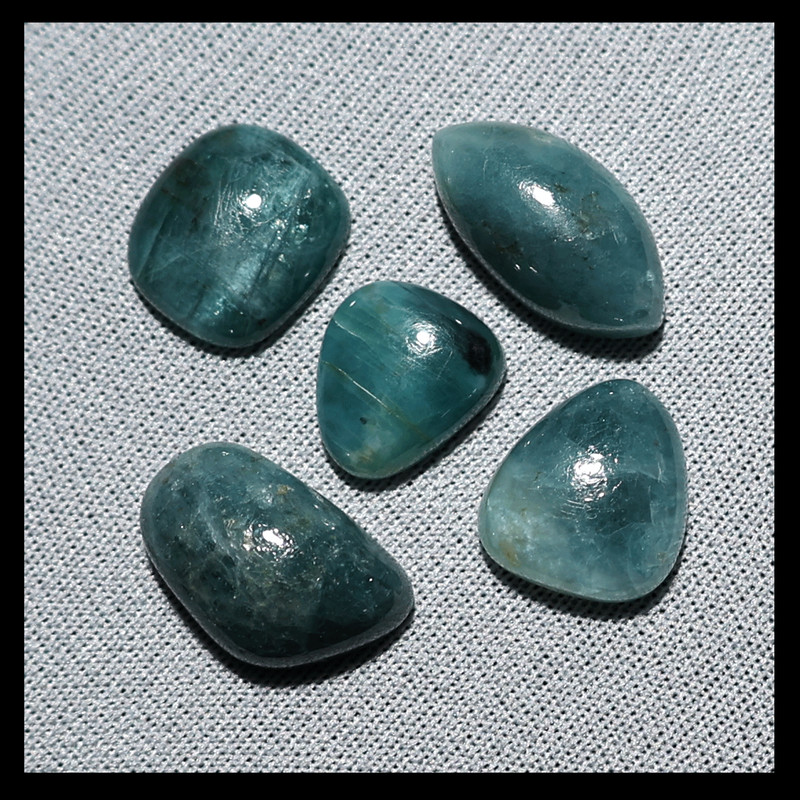 5 PC Lagoon Blue Natural Grandidierite 12mm-18mm Cabochons Rare Gemstone Parcel