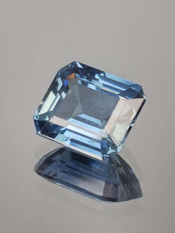 unheated Sapphire 0.95 carat emerald cut clean blue hand faceted loose gemstone