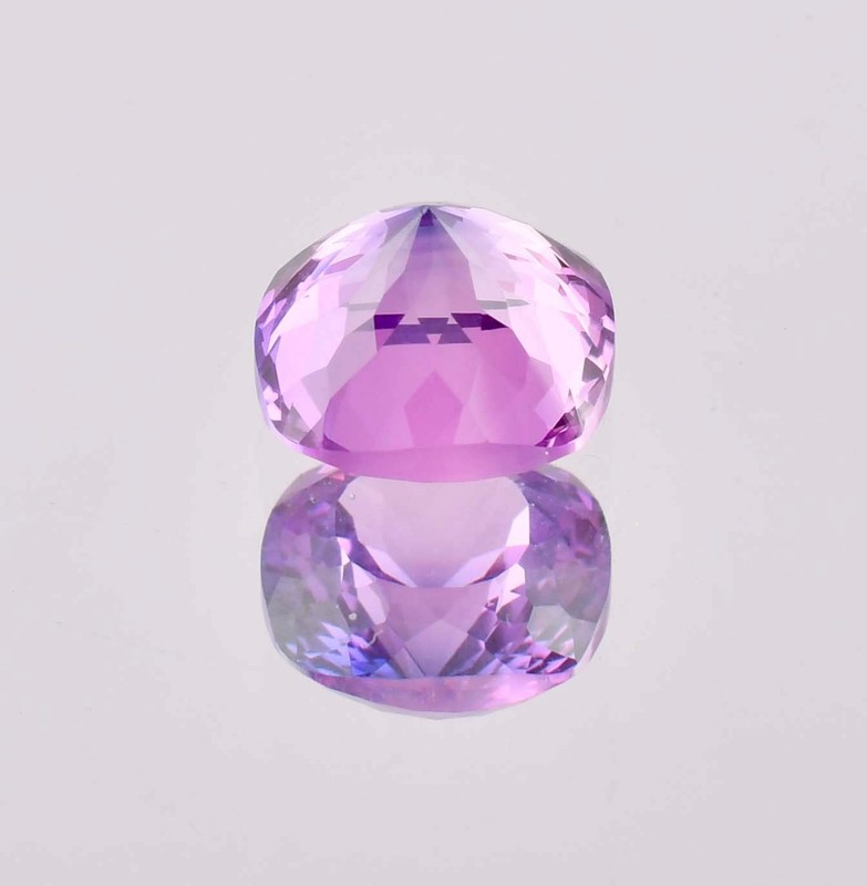 Flawless 10 x 10 MM Natural Java Plum Sapphire Loose Gemstone (GIT Certified) gallery