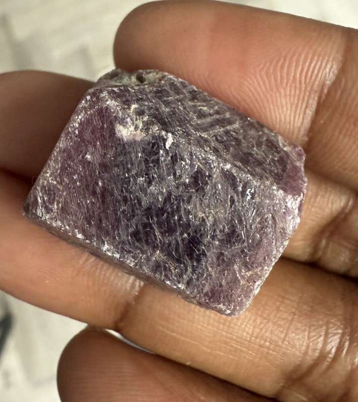113 Ct Natural Sapphire Corundum gallery