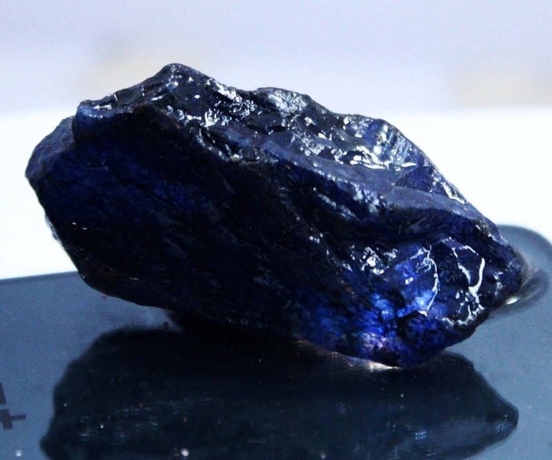 254 Ct NATURAL Translucent Blue Tanzanite Rough Certified Loose Gemstone