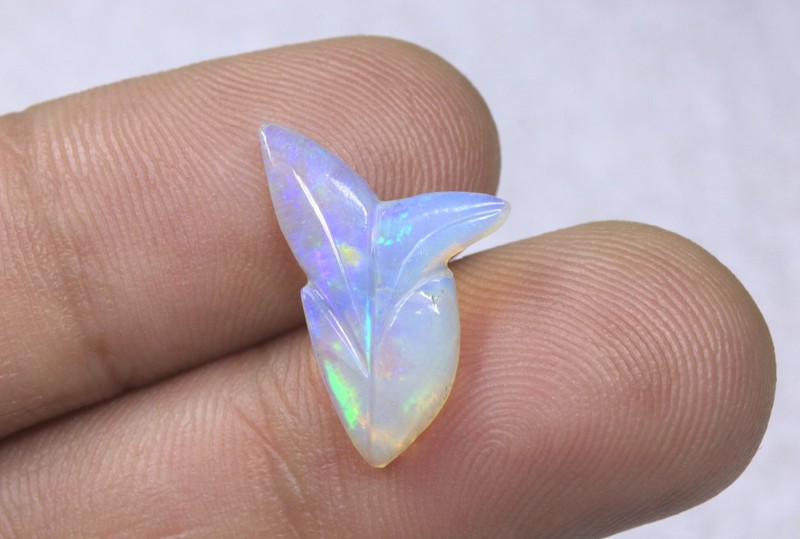 Unique Natural Fire Etiopian Opal Carving Gemstone, 2.75 Ct Loose Carved Stone