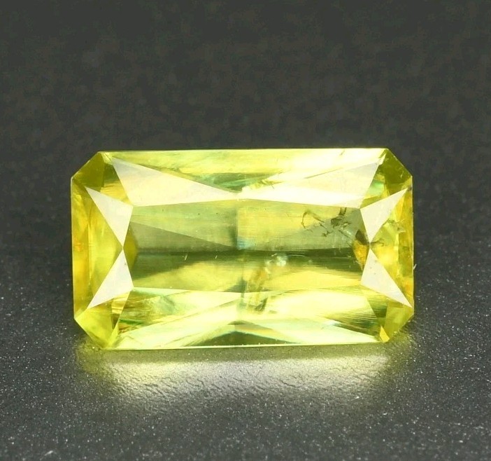 0.97 Ct Natural Green Russian Sphene Octogon