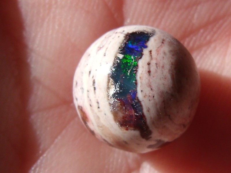 7.71 Ct. Mexican Cantera fire opal bead