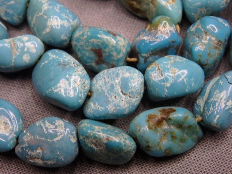 Vintage CAMPITOS TURQUOISE 8-12mm Nuggets Beads 14" Strand 124cts gallery
