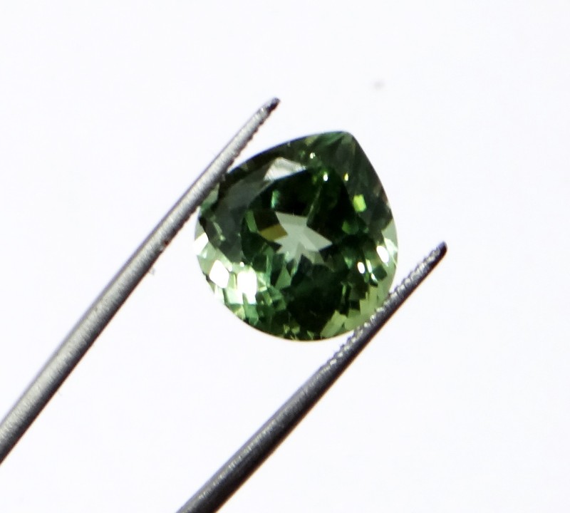 13.00 Cts Natural Olive-Green Peridot Pear Cut Pak Loose Gemstone Certified gallery