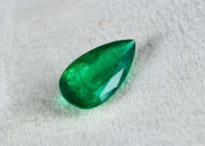 Gtl Certified Natural Zambian Emerald Pear 5.76 Ct Loose Gemstone Ring Pendant gallery