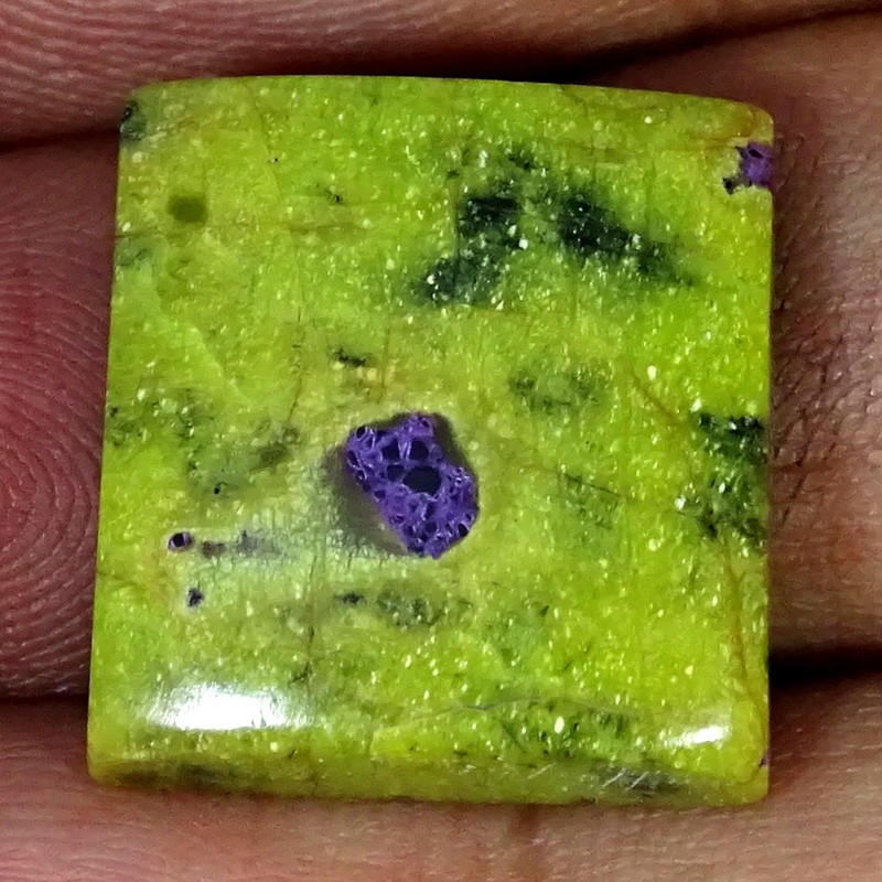 22.10Cts 100% Natural Atlantasite Stichite Octagon Cabochon 18X19X6MM