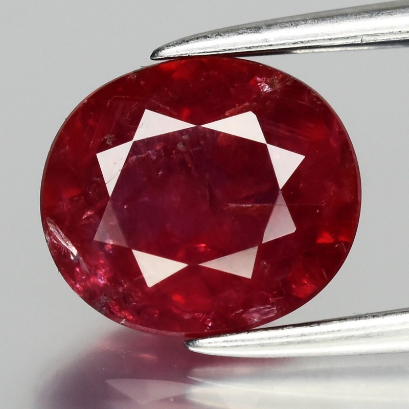 💎 Elegant 2.06ct 8x7mm Oval Natural Red Ruby – Unheated, Tanzania Gemstone