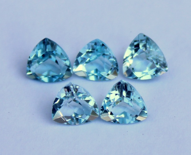 Sky Blue Topaz 5 Pieces Lot Faceted Trillion Shape In 6.70 Carats 5x5x3 mm Size
