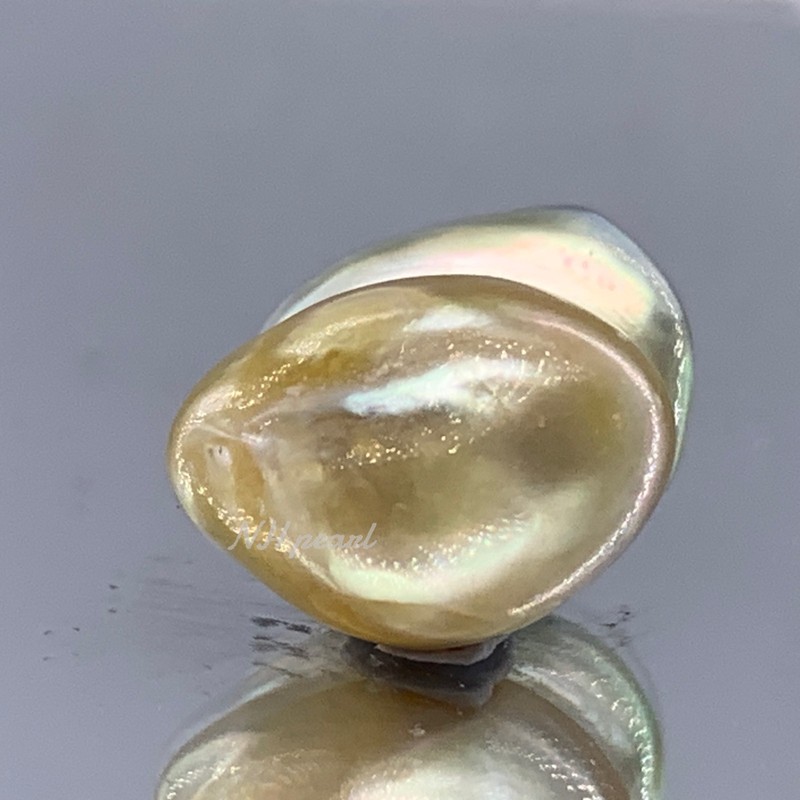 South Sea Pearl gold silver Baroque 16.8mm x 9.6mm x 9.5mm, 2.89g undrilled gallery