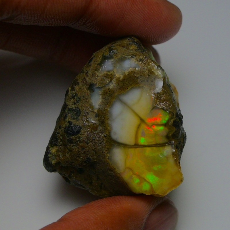 Opal Rough 107.90 Carat Natural Ethiopian Opal Raw Welo Opal Gemstone Multi Fire