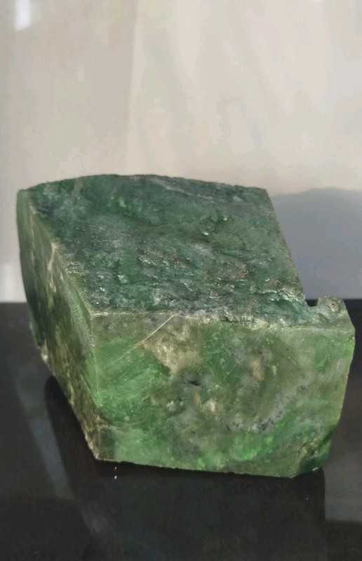 Natural Rough Nephrite Jade Stone – Raw Nephrite – Green Jade – 5,000 Grams