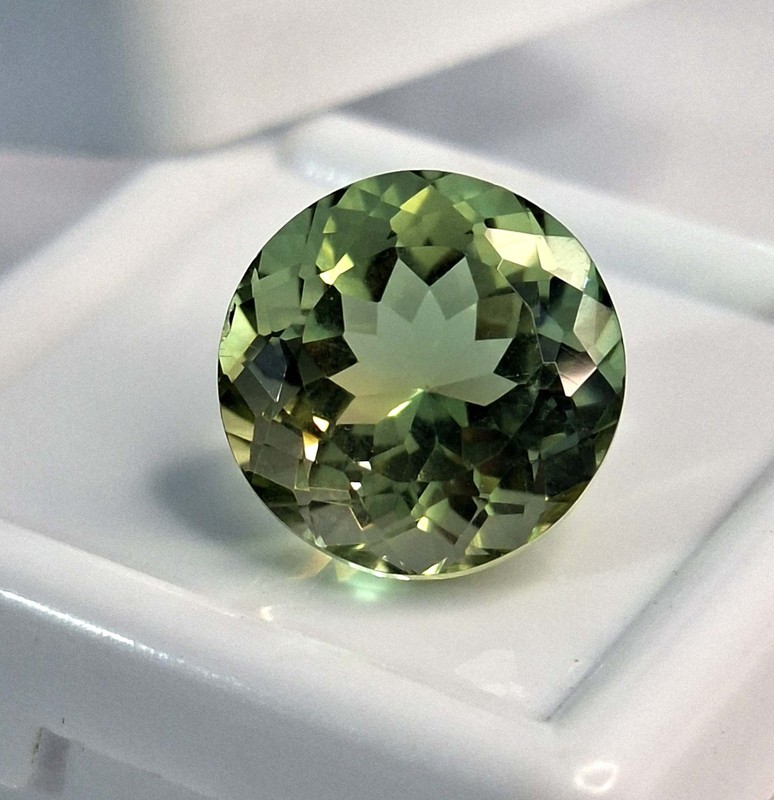 Light Green amethyst Round Cut 7-9 Ct Loose Certified Natural Gemstone SB837
