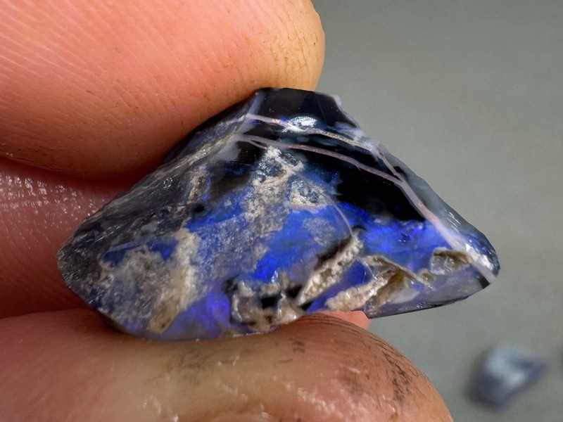 Lightning Ridge Black/Dark Opal Rough Parcel 35.8cts Dark Base Blue Green Rough gallery