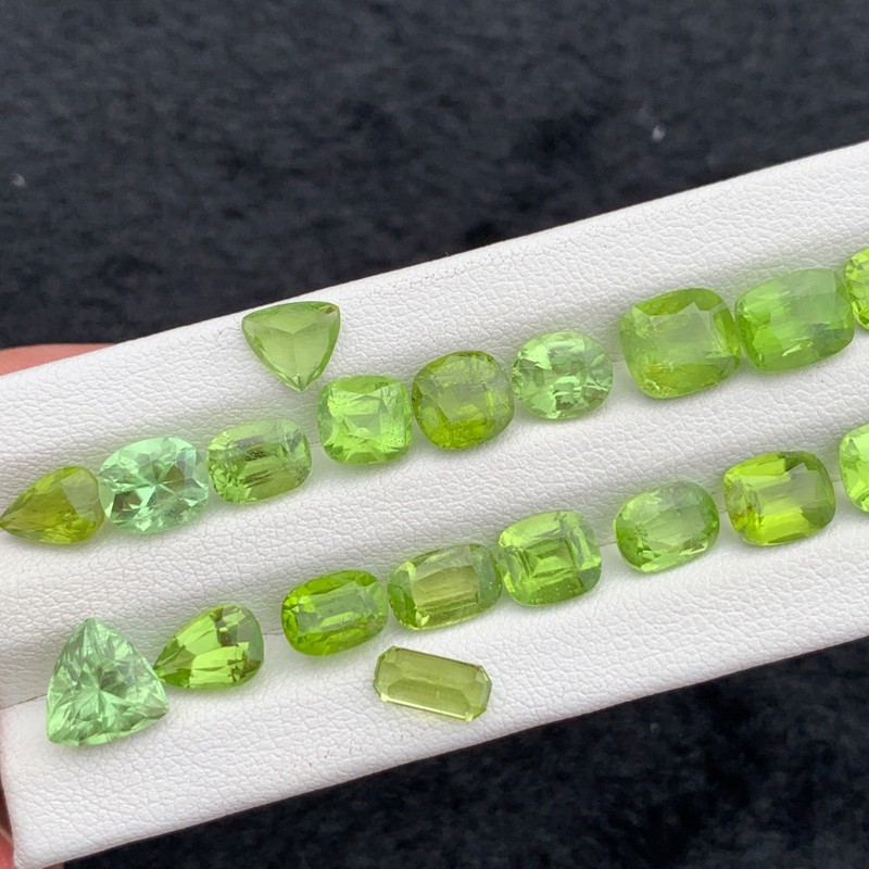 Natural Peridot Lot 40 Ct Mixed Cuts Green Loose Gemstones Pakistan 24 Pcs gallery