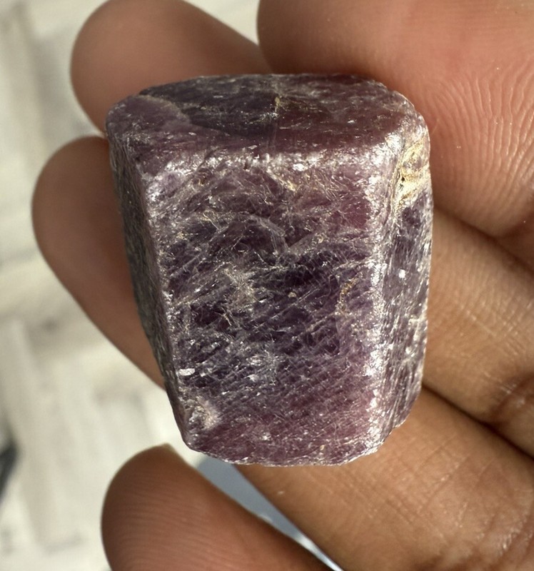 113 Ct Natural Sapphire Corundum gallery