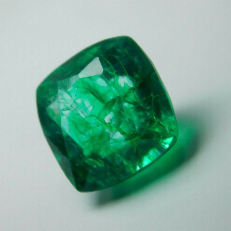 Muzo Colombian Emerald Square Cushion Cut 8 Ct Natural CERTIFIED Loose Gemstone gallery