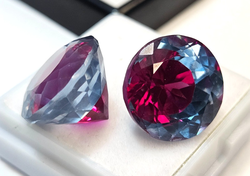 Round Cut Pair Pitambari Sapphire 27-28 Ct EGL Certified Natural Gemstone FR-022 gallery