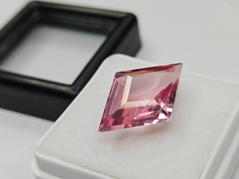 Glorious Padparadsch Sapphire Fancy Shaped 9-10 Ct Certified Loose Gemstone gallery