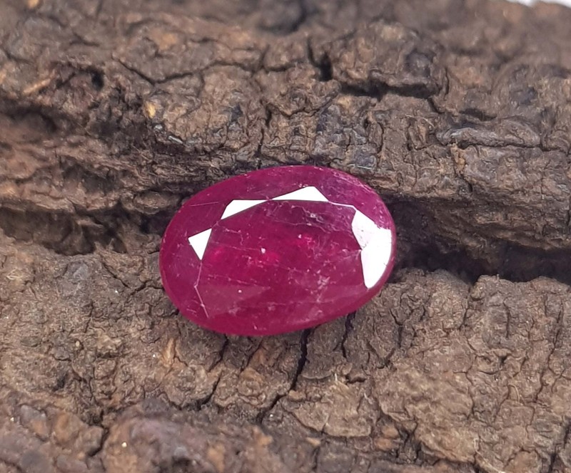 Natural Ruby Oval Shape Faceted Untreated Old Mines Mozambique 1.41Carat gallery