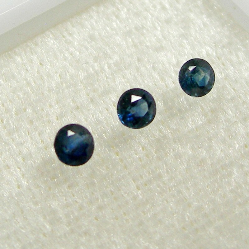 0.80ct Round 3.50mm Deep Blue Natural Australian Sapphire Gemstone Qty 3 pieces gallery