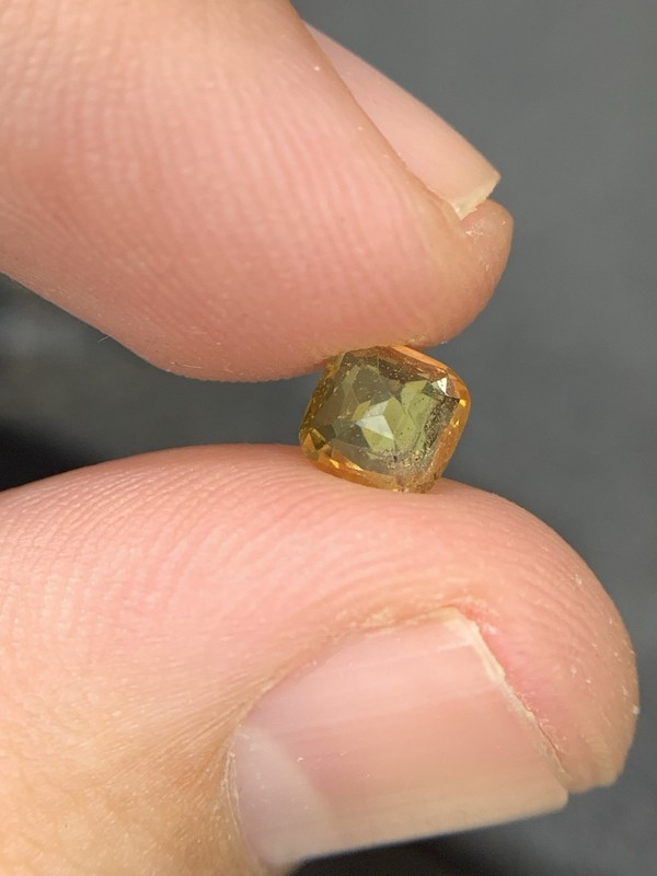 Yellow Sapphire 1.05 Ct gallery
