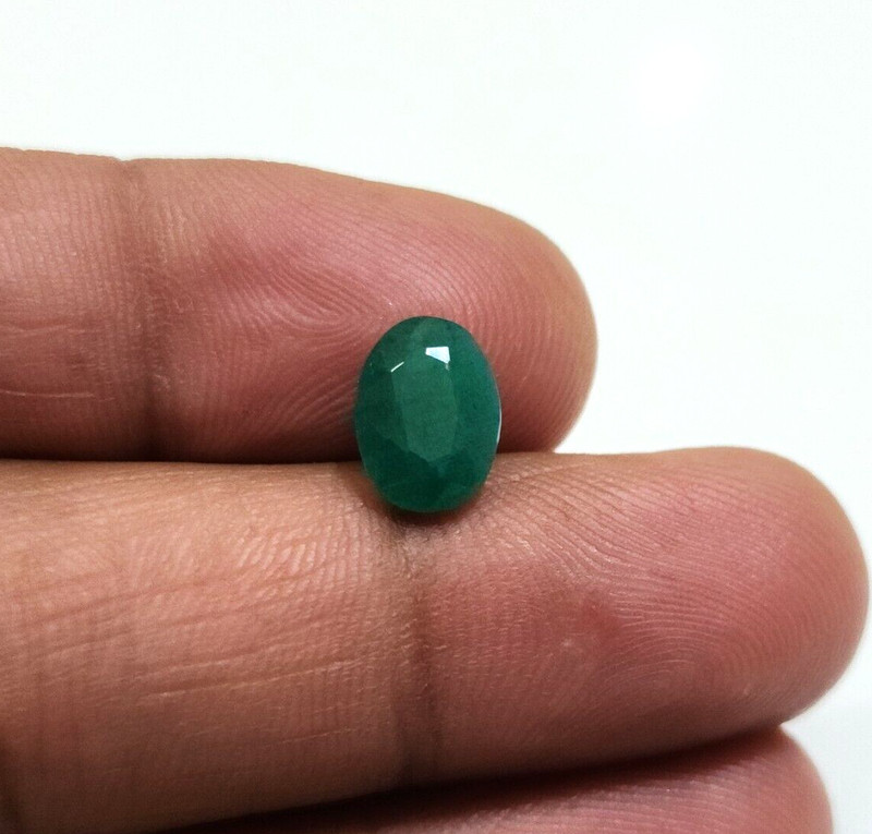 Outstanding Top Zambian Green Emerald 2.30 Crt Faceted Oval Shape Loose Gemstone gallery