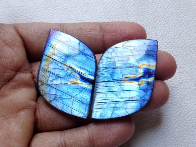 138.00 CT. AAA+ BLUE FLASHY LABRADORITE FANCY CABOCHON 1 PAIR 42X39X5-6 GEMSTONE