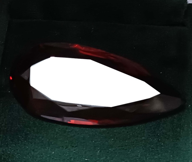 Natural 111.0 Ct Certified Brazilian Red Topaz Pear Cut IGL Loose Gemstone 5JSX