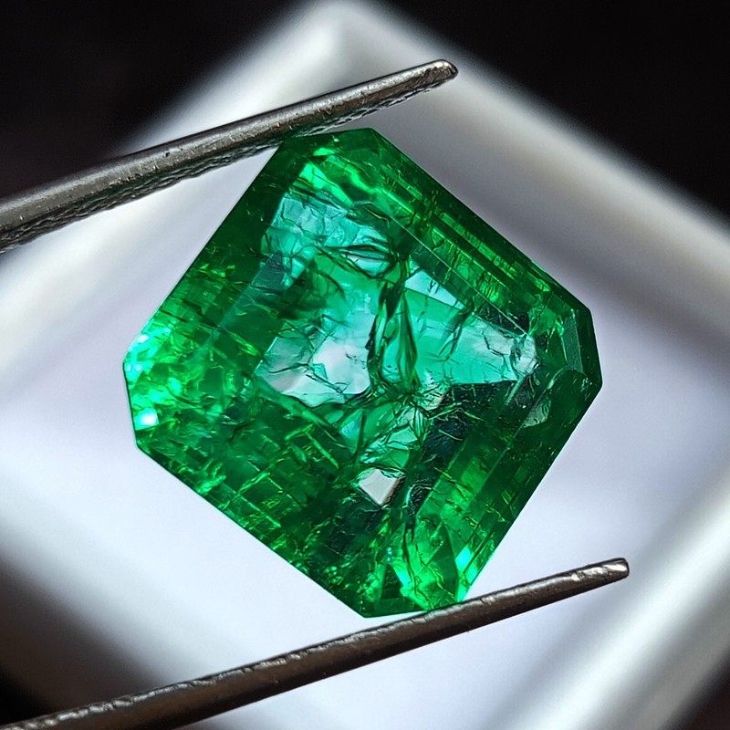12-14Ct Asscher Cut Natural Emerald EGL Certified Green Colombian Loose Gemstone gallery