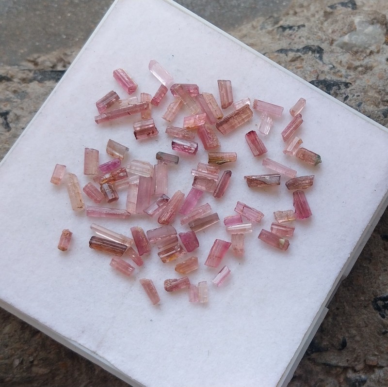 31 Ct 4.5 to 14 MM Natural Pink Color Tourmaline RAW Rough Pencil 82 Piece Lot gallery